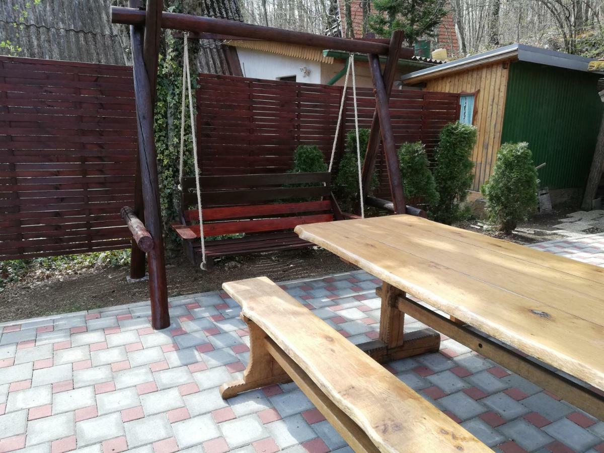 Holiday Home Mreznica Gornji Zvečaj Exterior foto